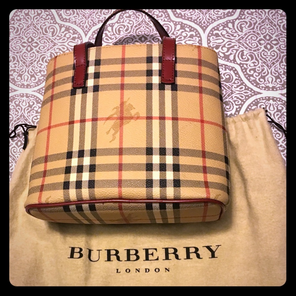 Authentic Burberry Nova Check Canvas Tote